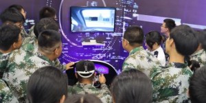 从“听讲”到“体验” 冰城公安让法治课堂“活”起来